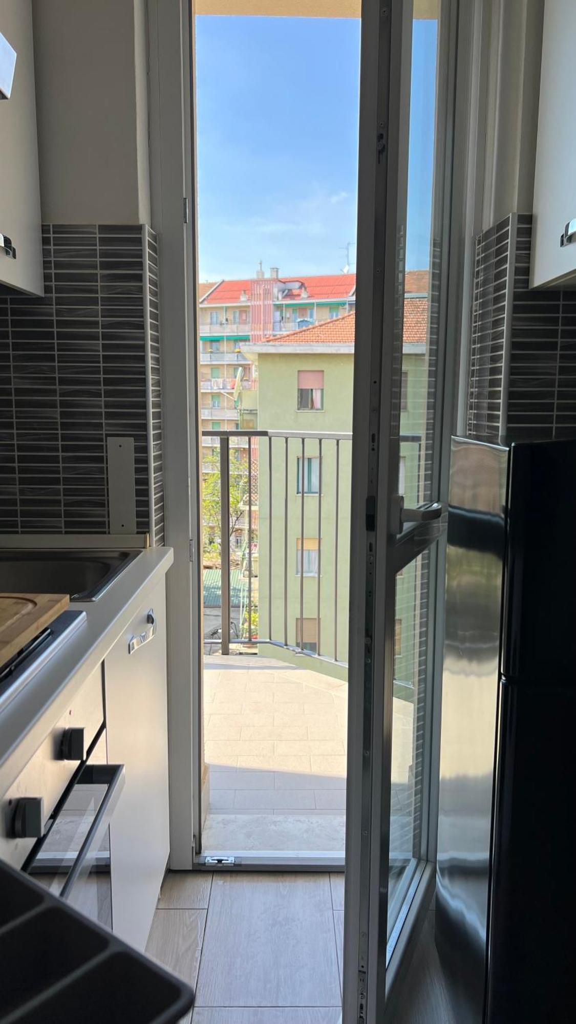 Rafael Milano - 10 Min From Linate Airport, Centrale Fs, Ospedale San Raffaele Apartment Exterior photo